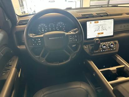 land rover defender 2025 SALEWEEE9S2365122 image land rover defender 2025 SALEWEEE9S2365122 image